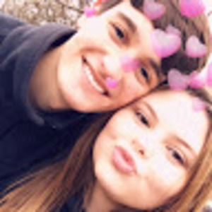 Meet your Posher, Hallie